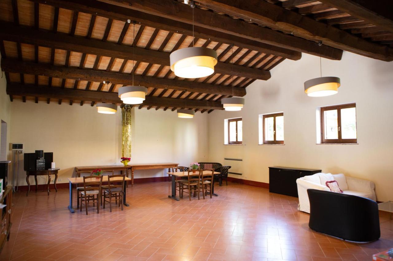 Agriturismo I Melograni Ферентилло Экстерьер фото