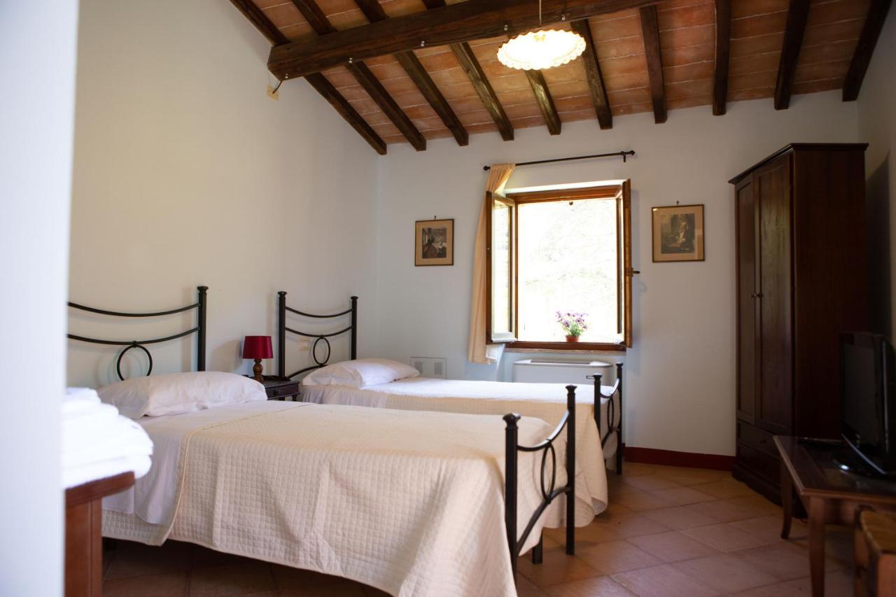 Agriturismo I Melograni Ферентилло Экстерьер фото